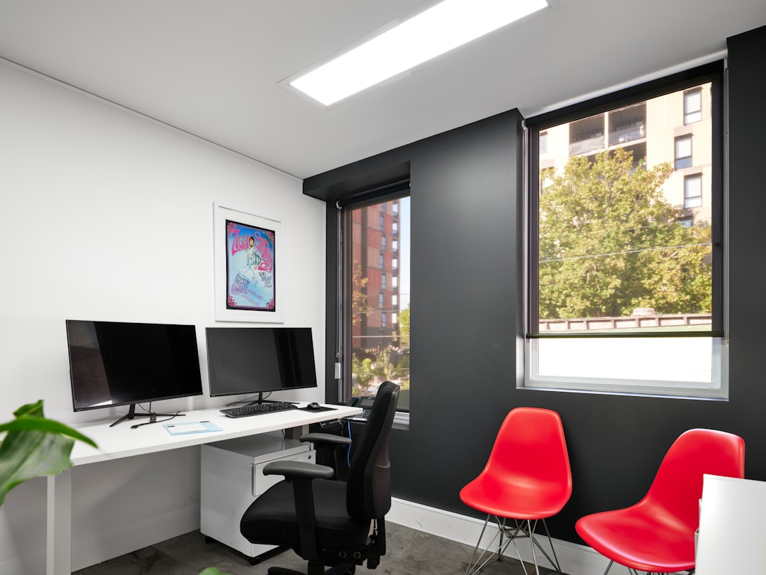 Career Change To Digital Marketing: 7 Best Tips For 2025