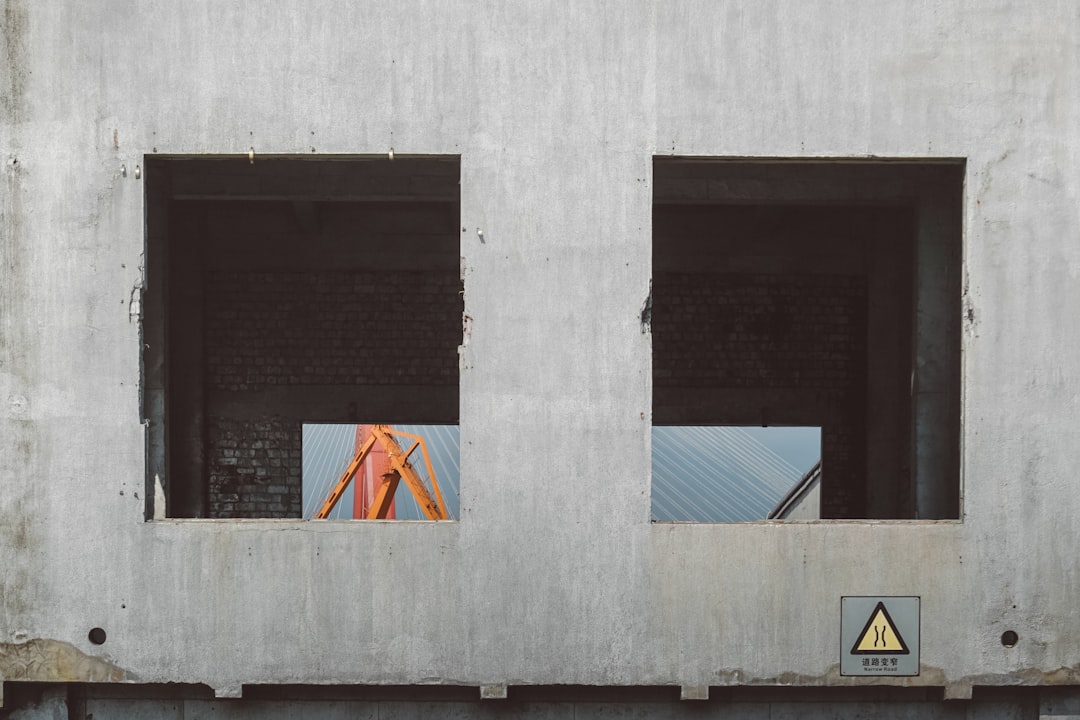 Freelance Vs Full Time Work: The Ultimate Guide 2025